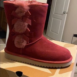 Brand New in Box Koolaburra by UGG Victoria Short